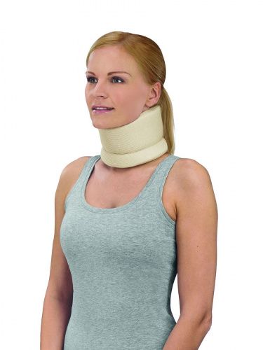 Ортопедический воротник G800 Medi, мягкая фиксация купить в OrtoMir24